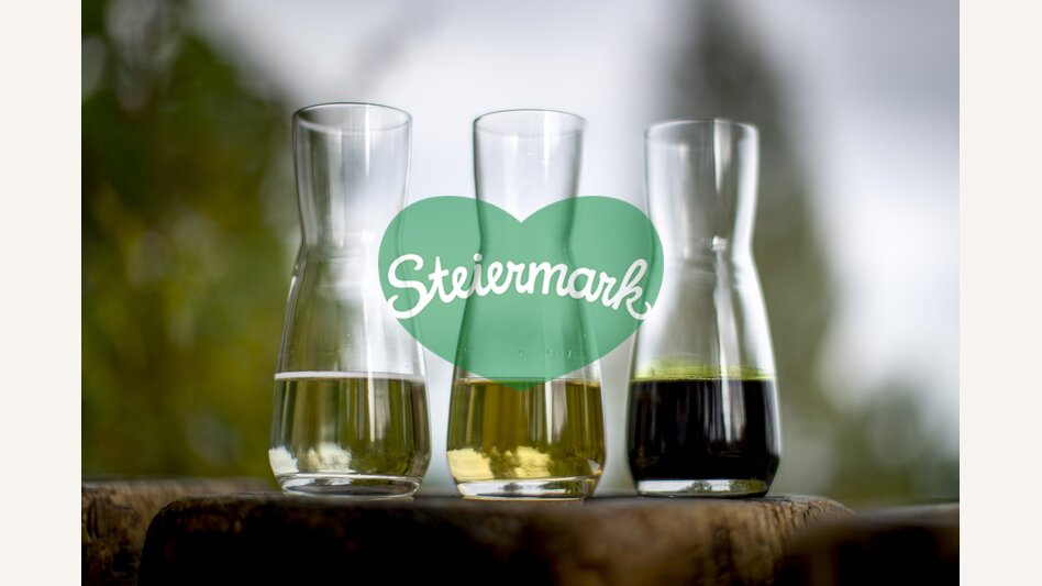 The culinary Styria: wine, apple juice, pumpkin seed oil - Southern & Western Styria | © Steiermark Tourismus | Tom Lamm