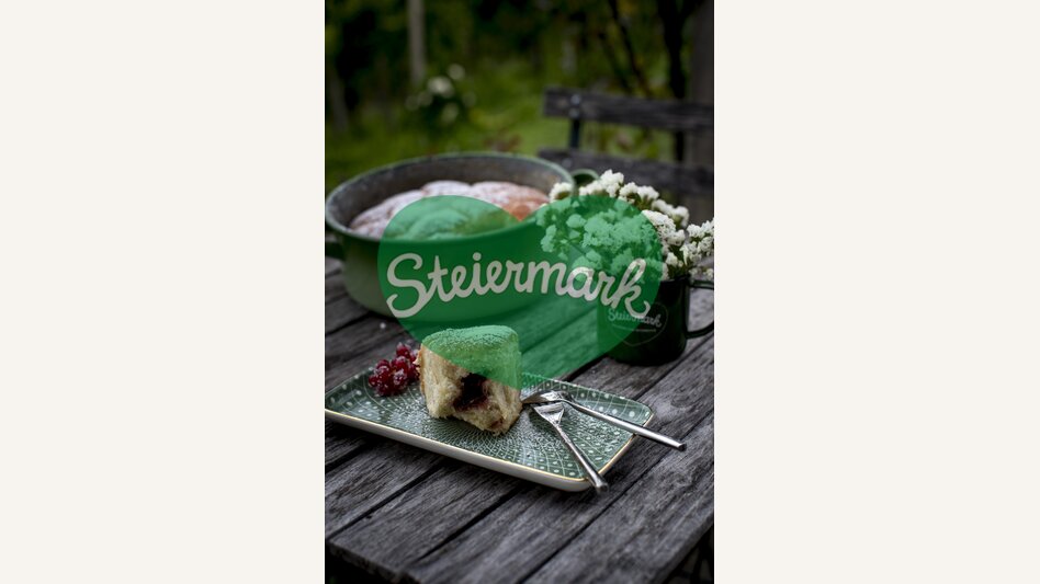 The culinary Styria: Buchteln | © Steiermark Tourismus | Tom Lamm