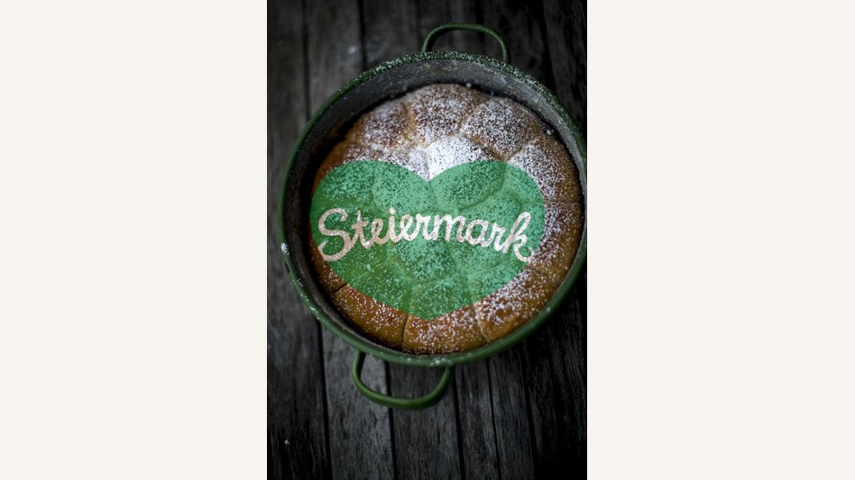 The culinary Styria: Buchteln | © Steiermark Tourismus | Tom Lamm