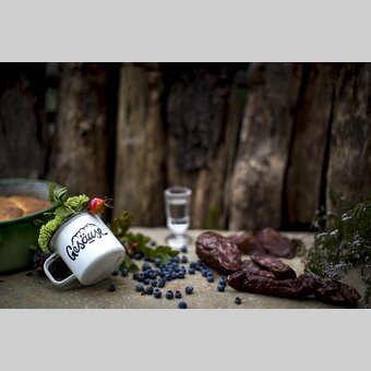 The culinary Styria: game, sausages, berries, schnaps - the Gesäuse | © Steiermark Tourismus | Tom Lamm