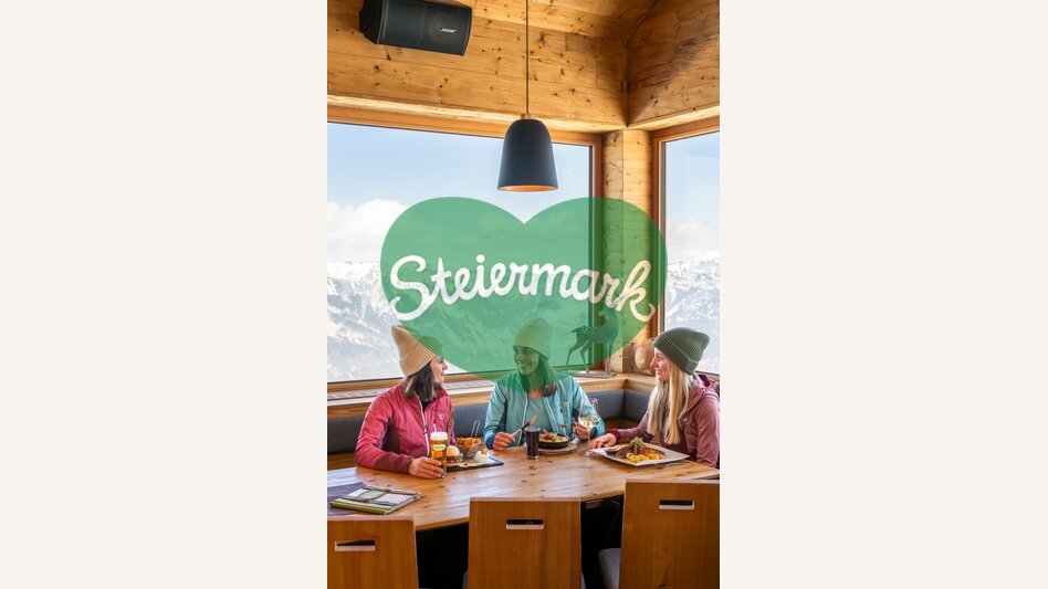 Skigenuss auf der Krummholzhütte | © TVB Schladming-Dachstein | Susanne Einzenberger