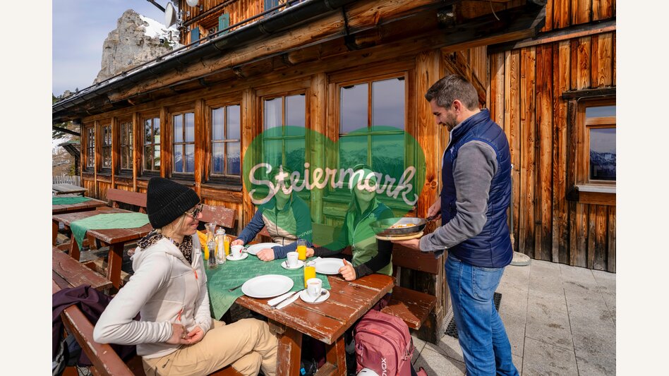 Einkehr in der Loserhütte | © Ausseerland Salzkammergut | Susanne Einzenberger