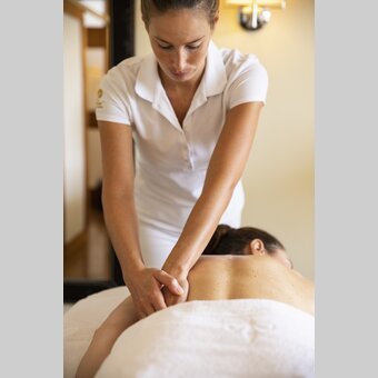 Soothing massage | © Steiermark Tourismus | Punkt & Komma