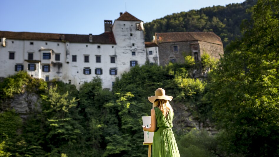 Kulturgenuss im Grünen vor Schloss Herberstein