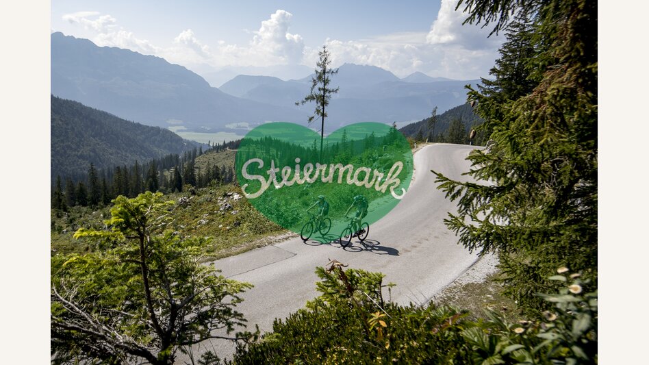 Biker auf der Tauplitzalm Alpenstraße | © STG | Tom Lamm