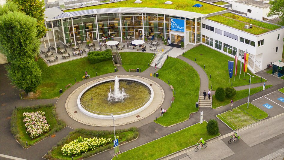 Radlerankunft bei der Parktherme in Bad Radkersburg