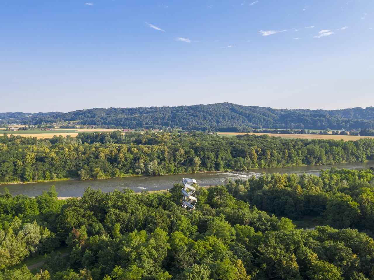 Blick auf den Murturm im UNESCO Biosphärenpark