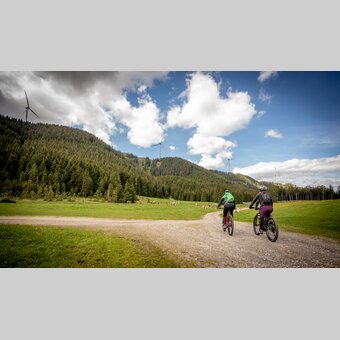 Unterwegs im Wind & Bike Park Pretul | © STG | Jesse Streibl
