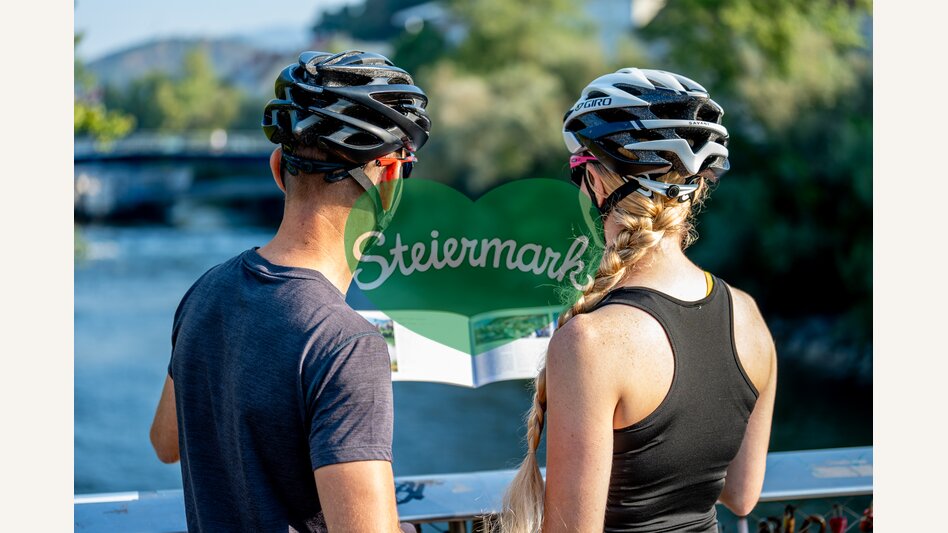 Cycle tour Mur cycle path Graz | © STG | Jesse Streibl
