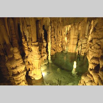 The Katerloch Cave near Weiz, Austria's cave with the most stalactites | © Steiermark Tourismus | Gery Wolf