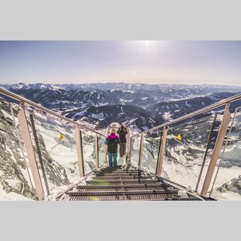 Stairway to nothingness, Dachstein | © Steiermark Tourismus | Peter Lugosi