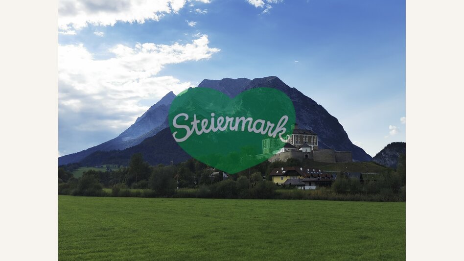 Trautenfels castle and Grimming  | © Steiermark Tourismus | Lena Maikisch