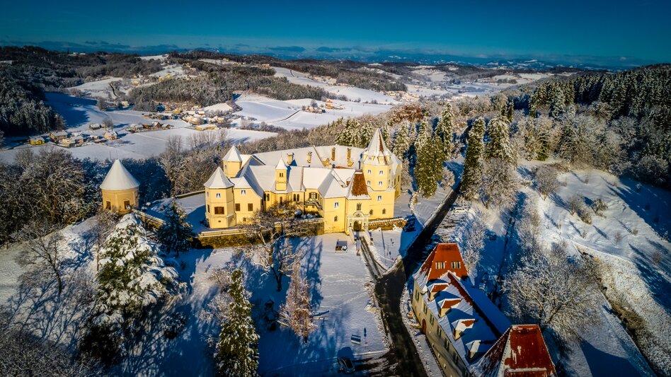 Schloss Kornberg im Winterkleid