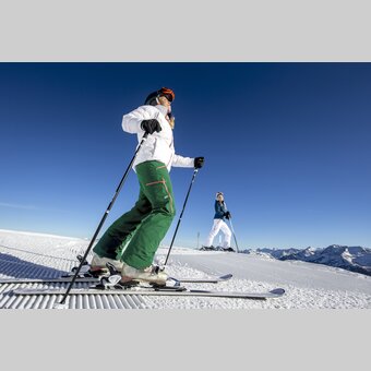 Skiers during the break | © Steiermark Tourismus | Tom Lamm