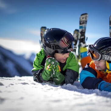 Nachwuchs-Skifahrer am Präbichl