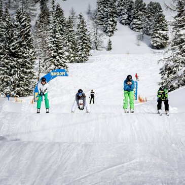 Skifahrer-Jugend auf der Fun Slope am Hauser Kaibling