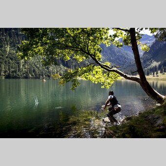 At Schwarzensee lake | © Steiermark Tourismus | Tom Lamm