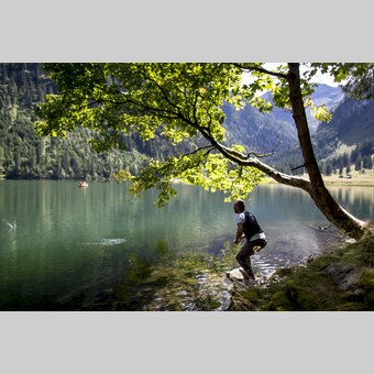 At Schwarzensee lake | © Steiermark Tourismus | Tom Lamm