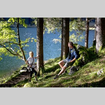 At the Schwarzensee lake | © Steiermark Tourismus | Tom Lamm