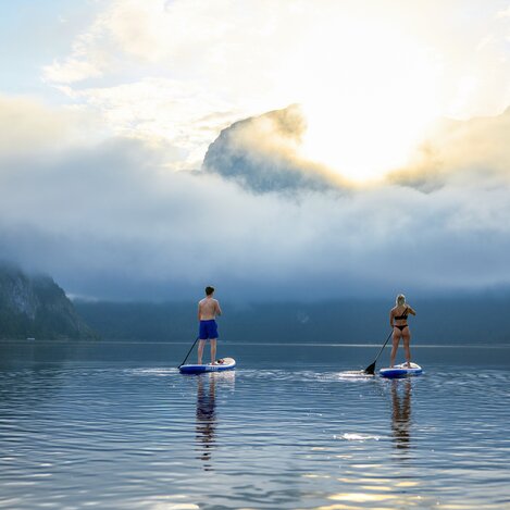 Stand up paddling am Altausseersee | © Ausseerland Salzkammergut | Susanne Einzenberger