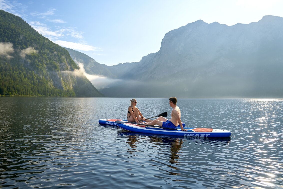 Stand up paddling am Altausseersee | © Ausseerland Salzkammergut | Susanne Einzenberger