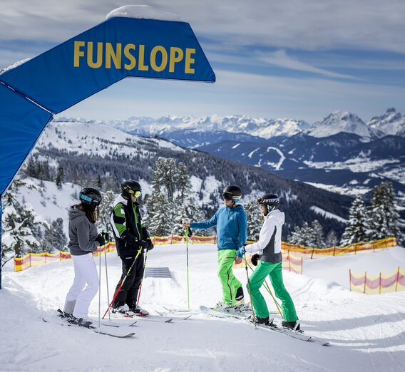 Skifahrer-Jugend auf der Fun Slope am Hauser Kaibling | © Steiermark Tourismus | Tom Lamm