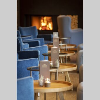 Hotellobby im Heilthermen Resort Bad Waltersdorf | © Heilthermen Resort Bad Waltersdorf | Harald Eisenberger