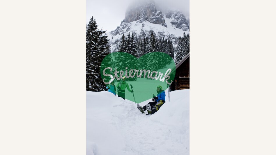 Snowshoeing in the Kaiserau | © Steiermark Tourismus | Tom Lamm