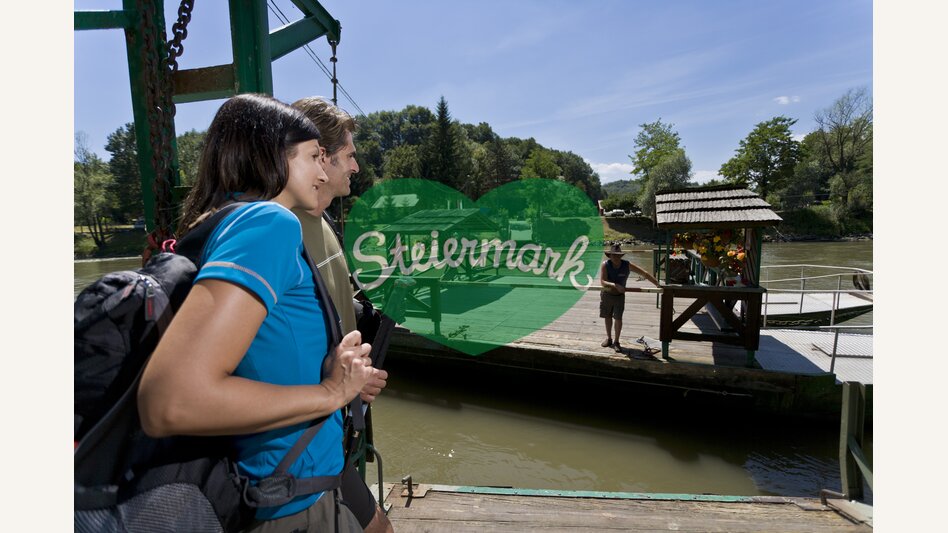 Murfähre nach Slowenien in Weitersfeld | © STG | Leo Himsl | ETZ-Pilgrimage Europe SI-AT