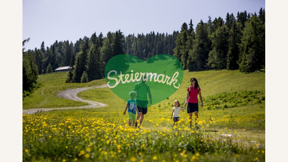 Frühlingswanderung auf die Frauenalpe | © STG | Tom Lamm