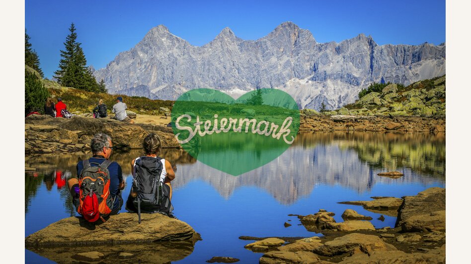Spiegelsee (lake) with a view to the mountain Dachstein | © Steiermark Tourismus | photo-austria.at