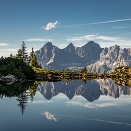 On the Reiteralm at the Spiegelsee with view of Dachstein