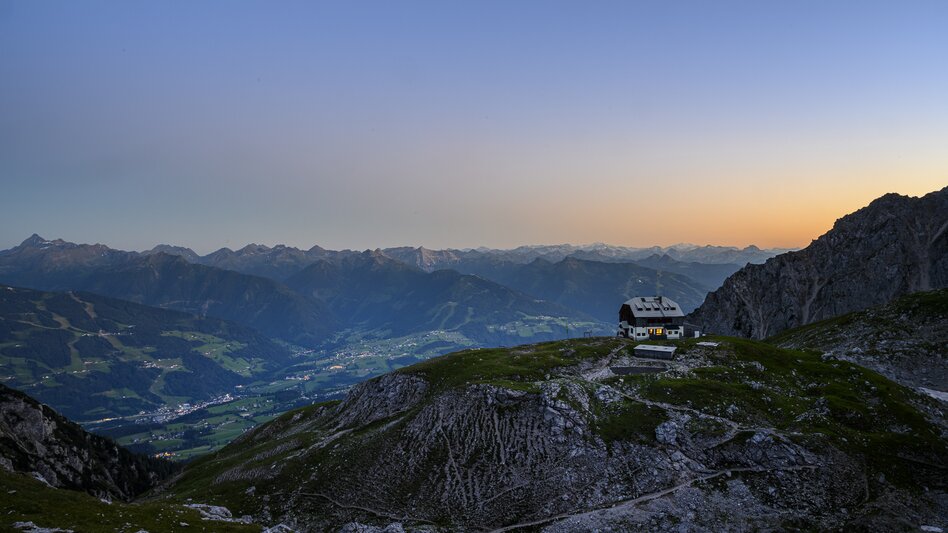 Blick auf das Guttenberghaus | © STG | pixelmaker.at