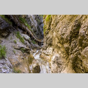 Beeindruckende Felswände in der Wörschachklamm | © STG | pixelmaker.at