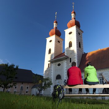 Beim Stift St. Lambrecht im Naturpark Zirbitzkogel-Grebenzen | © STG | Harry Schiffer