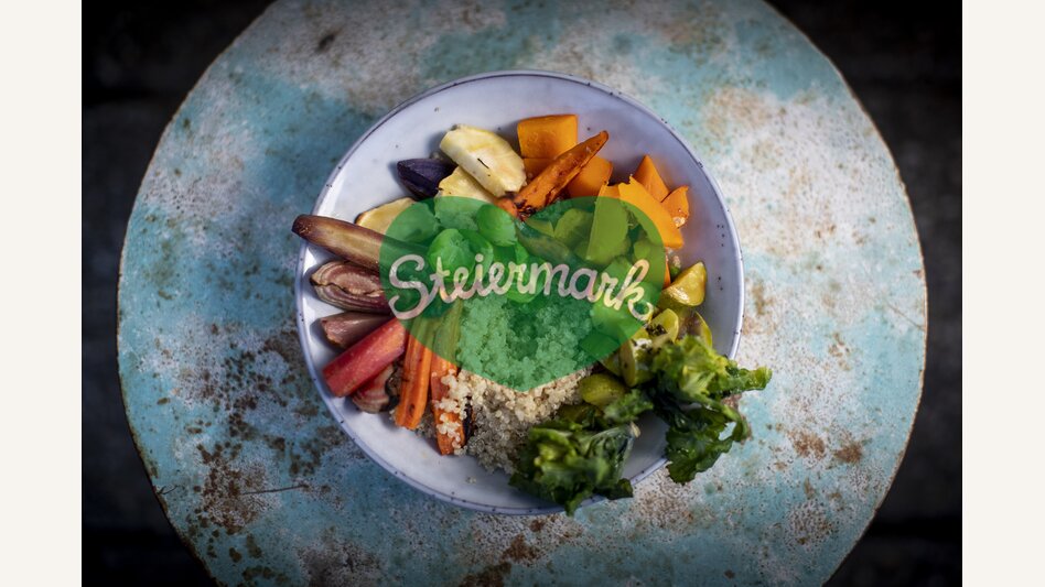 Vegetarische Bowl mit steirischen Wintergemüse | © STG | Tom Lamm