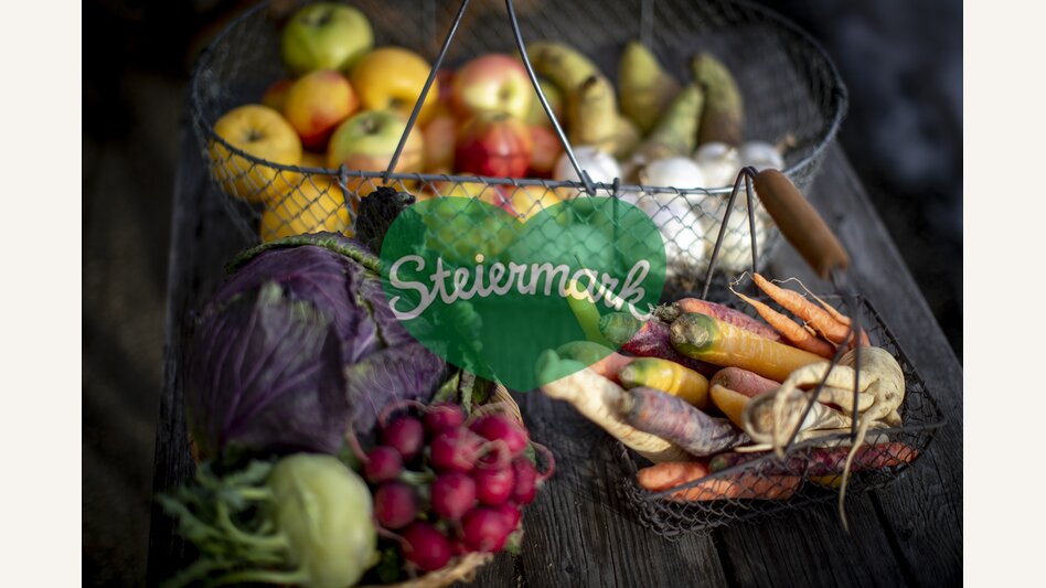 Aufgetischt: Frisches Obst und Wintergemüse | © STG | Tom Lamm