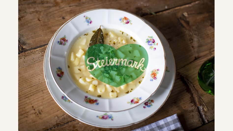Wärmende Kartoffelsuppe zur Stärkung | © STG | Tom Lamm