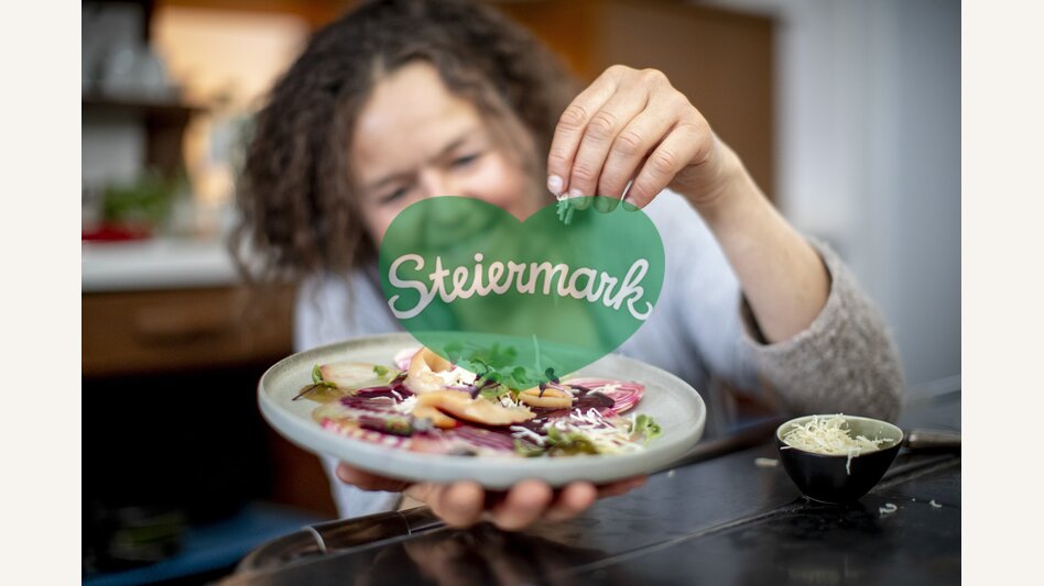 Styrian Alpine trout on a turnip variation | © Steiermark Tourismus | Tom Lamm
