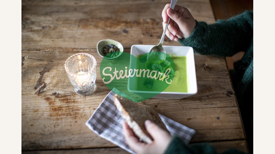 Warming soup for cold days | © Steiermark Tourismus | Tom Lamm