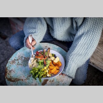 Oven vegetables with quinoa from Styria | © Steiermark Tourismus | Tom Lamm