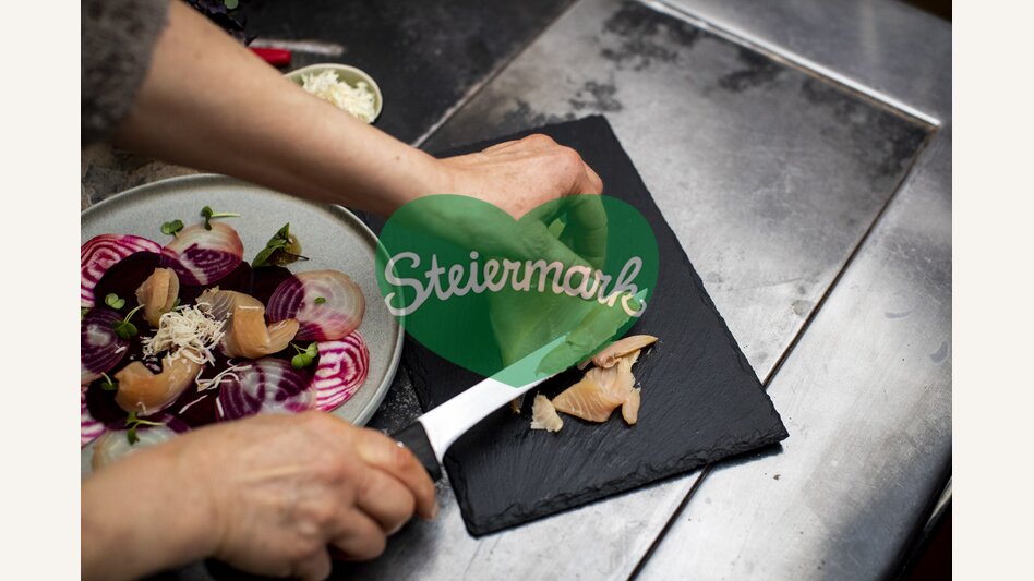 Styrian Alpine trout on a turnip variation | © Steiermark Tourismus | Tom Lamm