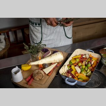 Colourful oven vegetables | © Steiermark Tourismus | Tom Lamm
