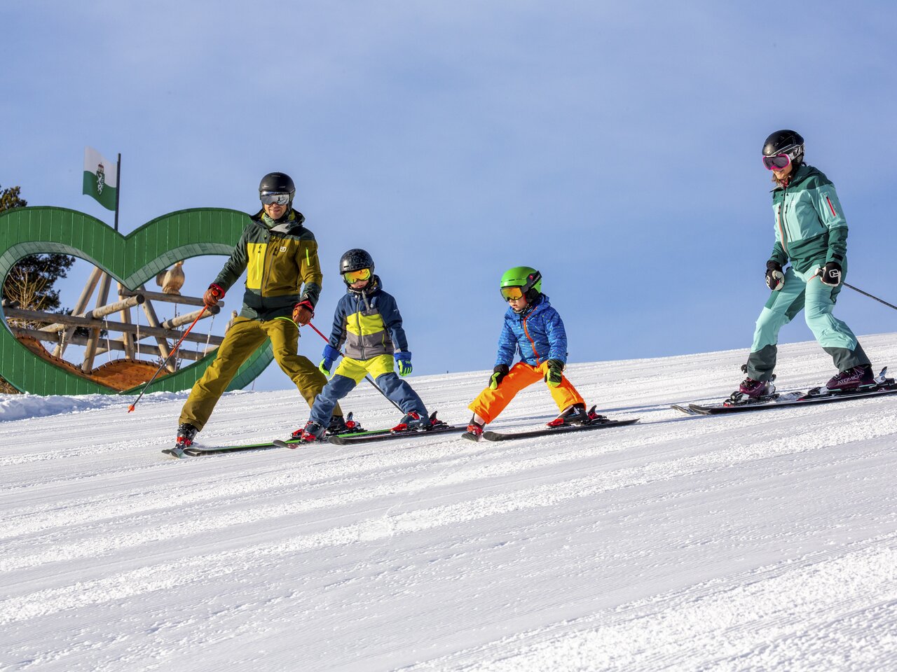 Familienskifahren am Rittisberg in Ramsau am Dachstein