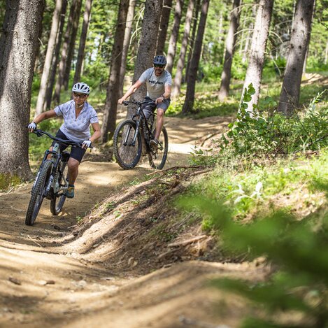 Abfahrt durch den Wald | © Lucas Pripfl | Lucas Pripfl      Photography