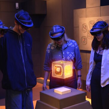 „CoSA_A(R)dventure“, Raum "Tempel des Regens" mit Hologramm