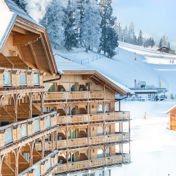 Natur- und Wellnesshotel Höflehner direkt an der Skipiste  | © Hotel Höflehner