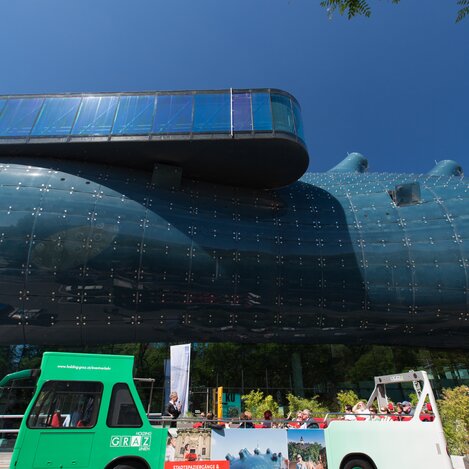 Mit dem Cabriobus durch Graz | © Graz Tourismus | Harry Schiffer