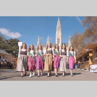 Die steirischen Hoheiten beim Steiermark-Frühling | © STG | Rene Strasser