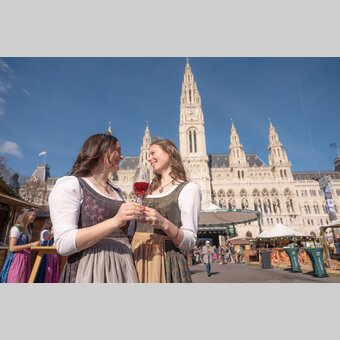 Die Weinhoheiten am Steiermark-Frühling | © STG | Rene Strasser